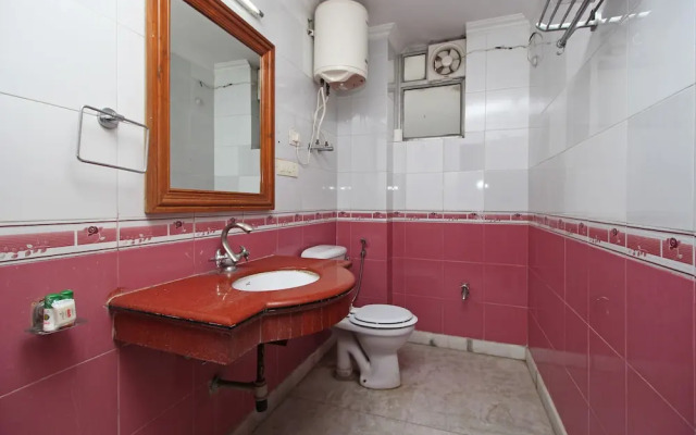 OYO 9011 Hotel Lohmod