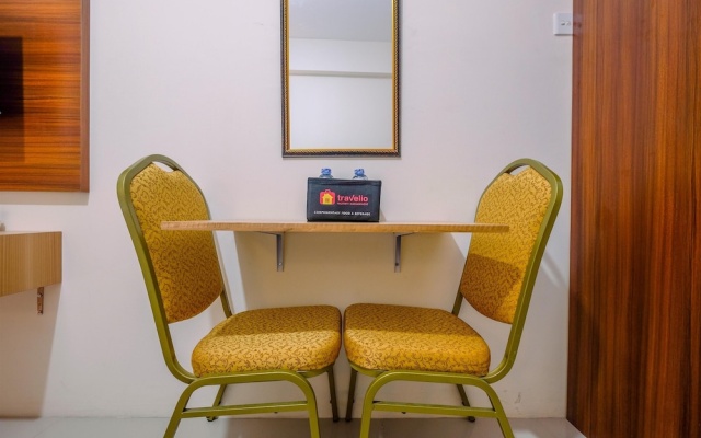 Comfy Studio at Bogorienze Apartment near The Jungle Waterpark – Guest Rooms – Bogor
