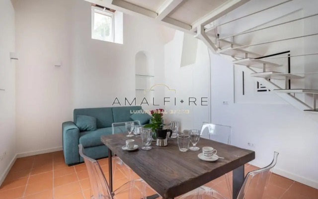 Lionetti Suite House
