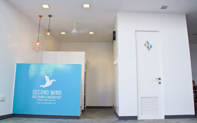 Second Wind Hostel by MNL