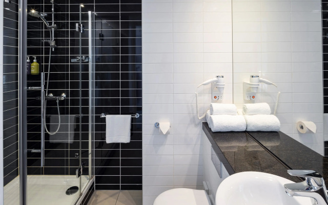 Holiday Inn Express Rotterdam - Central Station by IHG