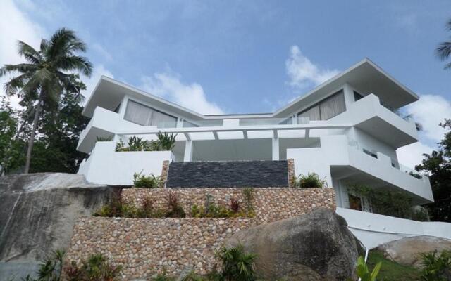 Tropical Sea View Residence