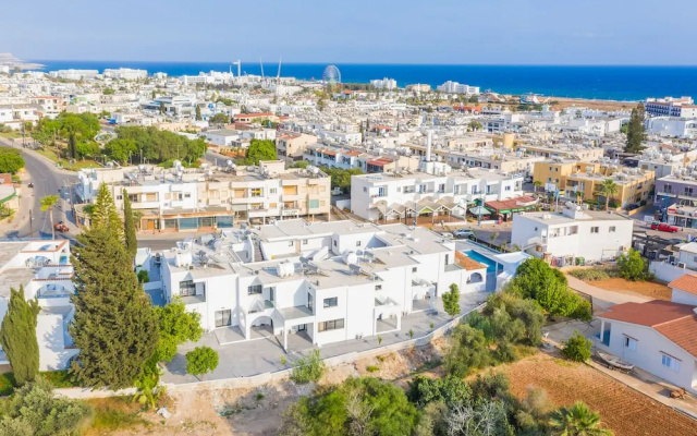 Salmary  Apartments