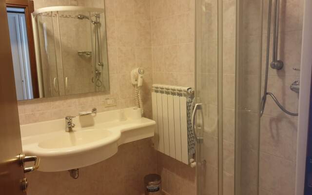 Attianese Hotel Restaurant