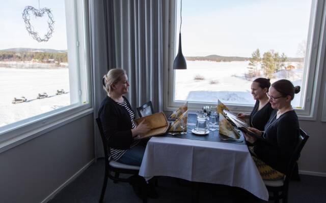 Visit Inari Hotel
