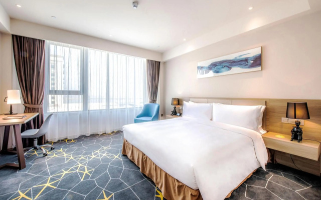 Q-Box Hotel Shanghai Sanjiagang
