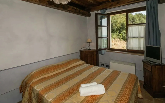 Elegant Apartment Only 1 Hour From Rome