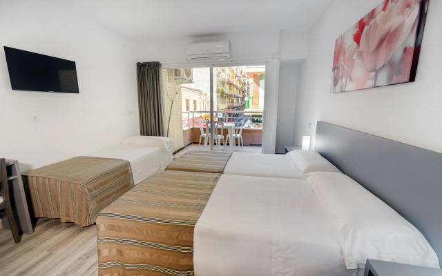 Hostal Anna Benidorm