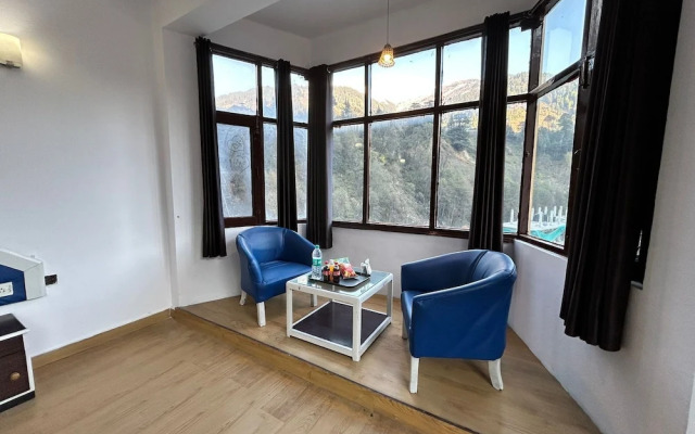 OYO 19766 Hotel Manali Palace