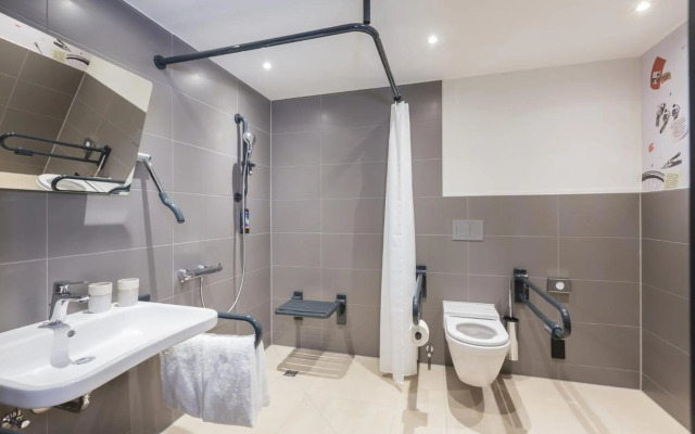 Holiday Inn - the niu, Cure Erlangen by IHG