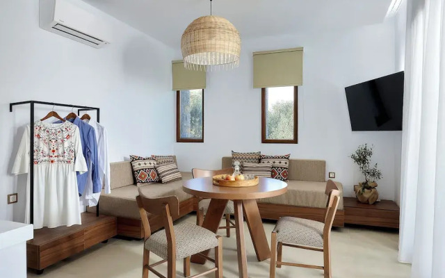 Volta Suites and Villas