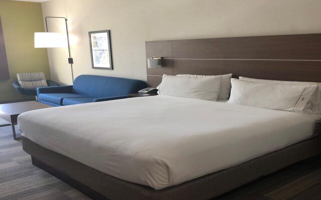 Holiday Inn Express & Suites Albany, an IHG Hotel