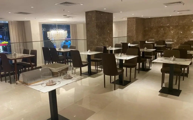 Savoye Hotel
