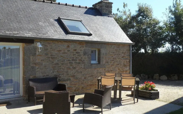 Peaceful Holiday Home in Plouguin With Indoor Pool