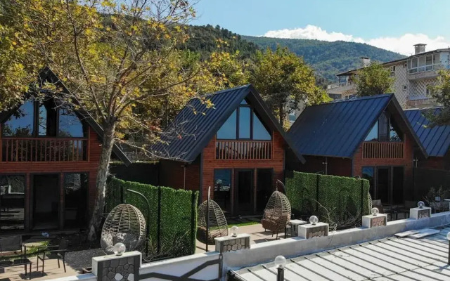 Ergenekon Bungalov