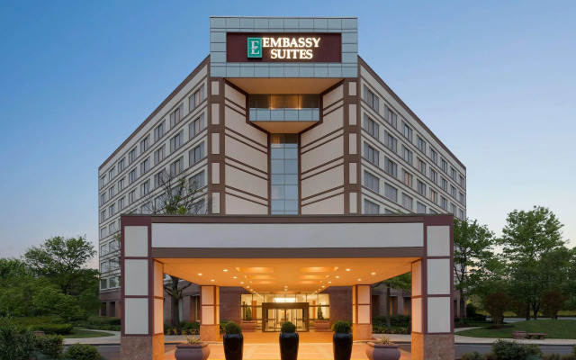 Embassy Suites by Hilton Baltimore at BWI Airport