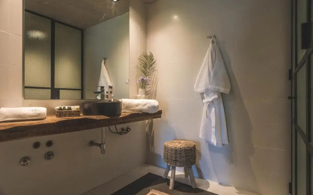 Be House Suites & Spa