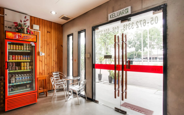 OYO 89454 Hotel Pavilion Inn