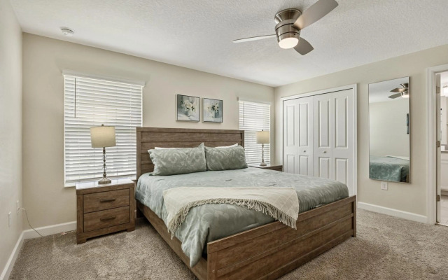 Luxury Thownhouse with private pool