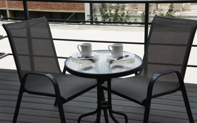 Olmos Suites