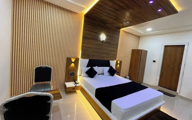 Hotel The Grand Near Maninagar Railway Station Ahmedabad