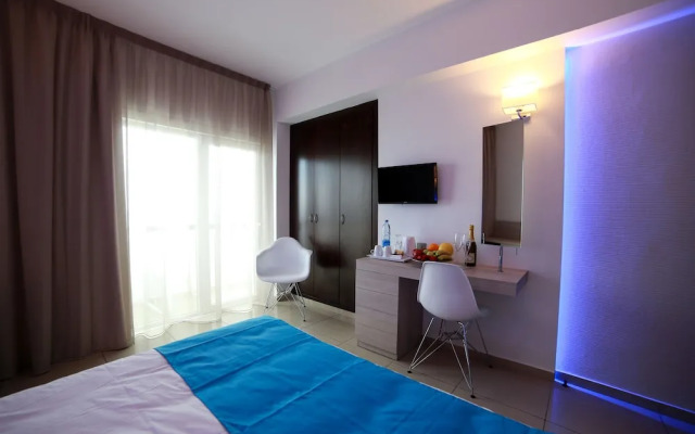 Les Palmiers Luxury Suites
