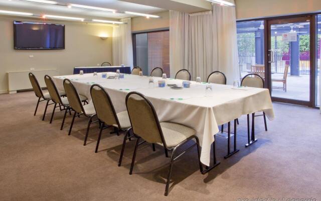 Hotel Indigo Melbourne on Flinders by IHG