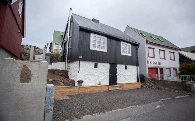 Two Bedroom Vacation Home In The Center Of Tórshavn