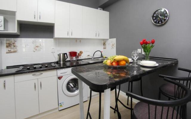 Квартира с шикарным видом с 12 этажа возле озеро Сайран