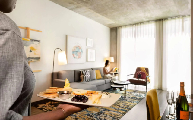 Twelve Downtown, Autograph Collection