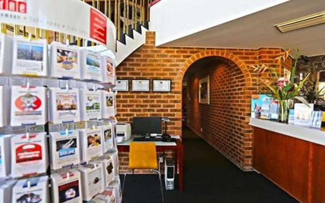 Quality Hotel Melbourne Airport