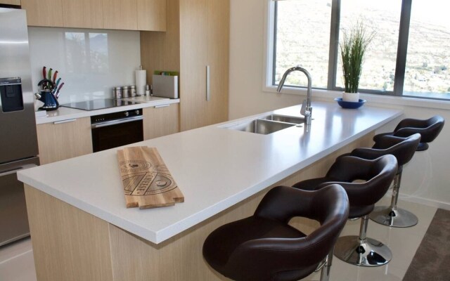 52a Preston Heights Apartment