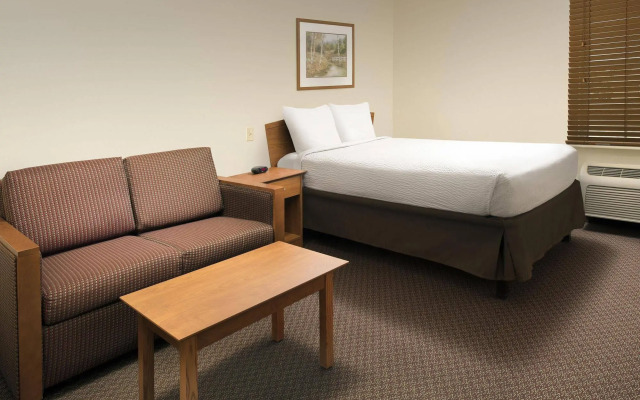 WoodSpring Suites Midland