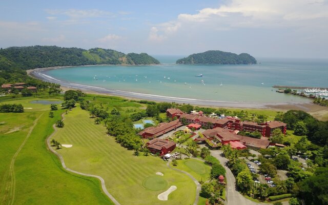 CR Luxury Los Sueños Condos
