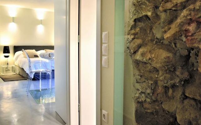 Acropolis Suites