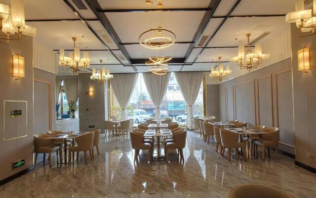 Legend Hotel and Resort