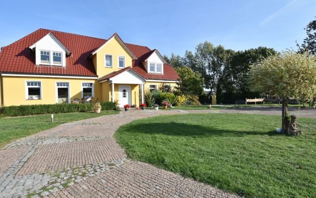 Lovely Apartment in Kühlungsborn near Sea Beach