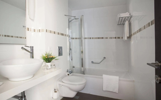 Sharon Hotel Herzliya