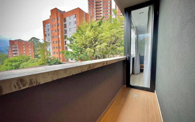 Nomadic Suites