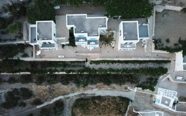 Abrami Traditional Villas & Studios