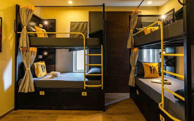 The Hosteller Bangalore, Brigade Road