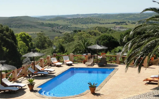 Monte da Bravura Green Resort