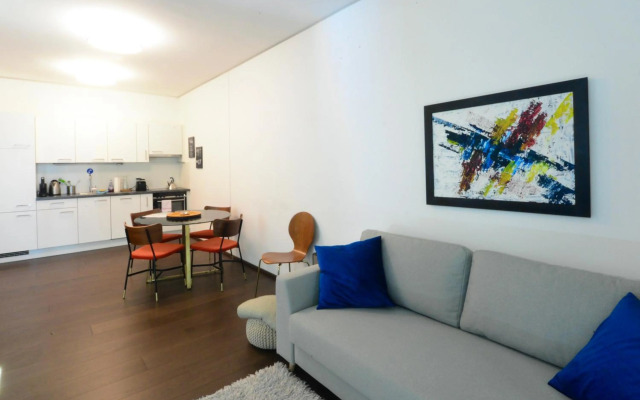 Brand-New, Close to Centre, Rooftop-Summer-Pool