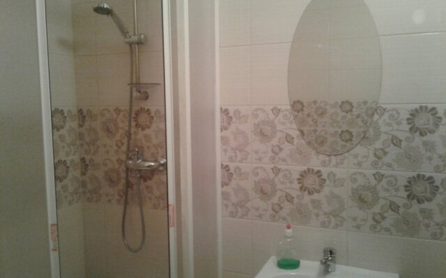 V Novom Dome Apartments