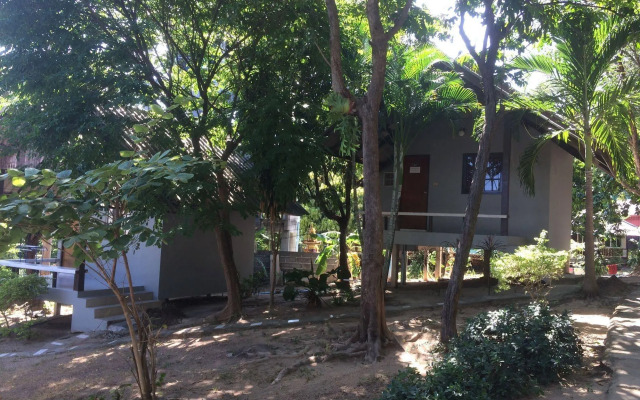 Phupha Bungalow