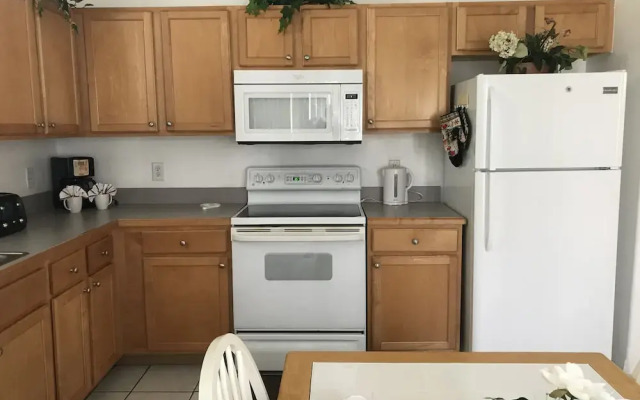 Kissimmee Vacation Homes by Shine FM