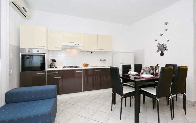 Apartments Goran