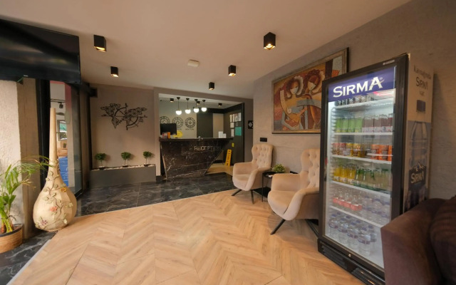 Mielo Lara Hotel