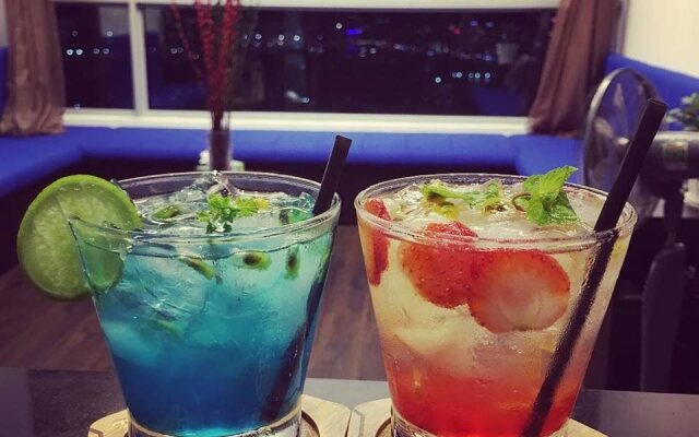 Penthouse Hostel & Spa