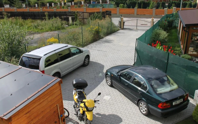 Lovely apartment, Garden, Parking, Wifi, Netflix